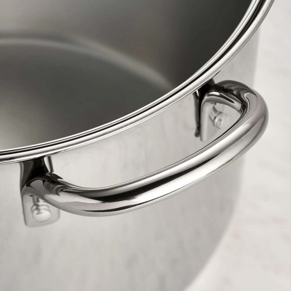 Tramontina 24 Qt Covered Stainless Steel Stock Pot 5 Tramontina 24 Qt Covered Stainless Steel Stock Pot - Image 5