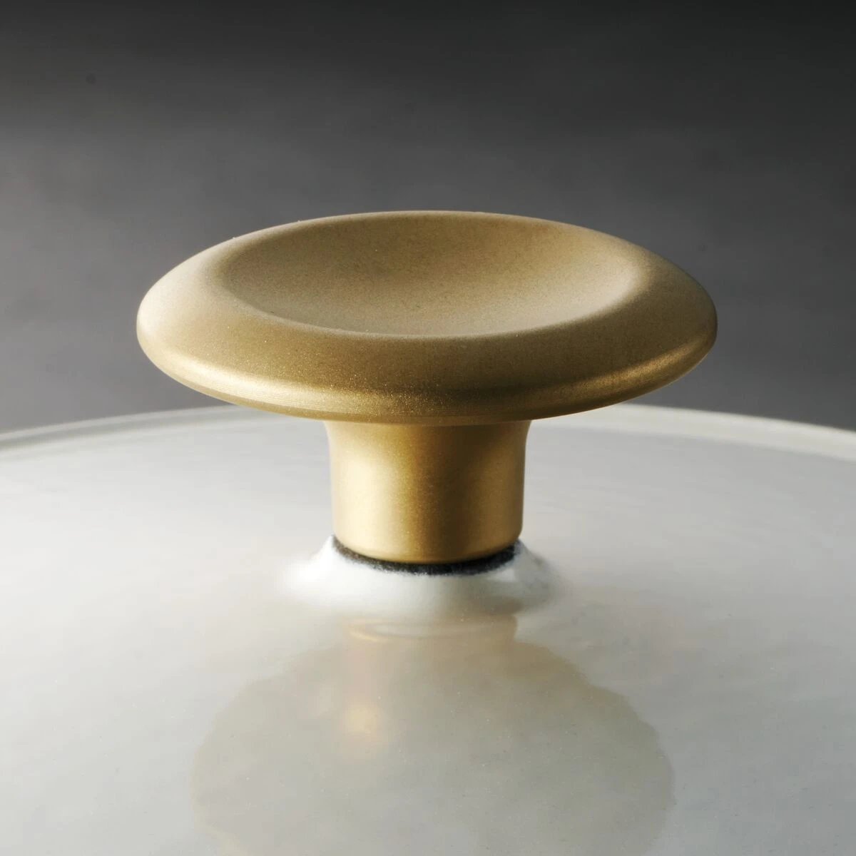 Tramontina 4 Qt Enameled Cast Iron Covered Braiser - Latte With Gold Stainless Steel Knob 5 Tramontina 4 Qt Enameled Cast Iron Covered Braiser - Latte With Gold Stainless Steel Knob - Image 5